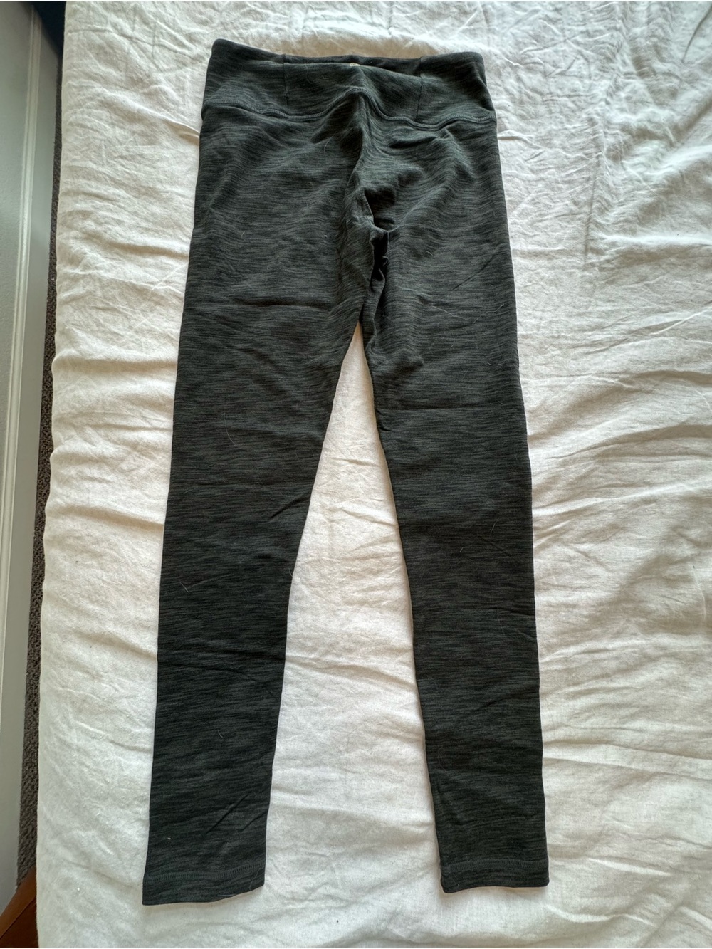 Bundle! manduka - two pairs of green and gray leggings